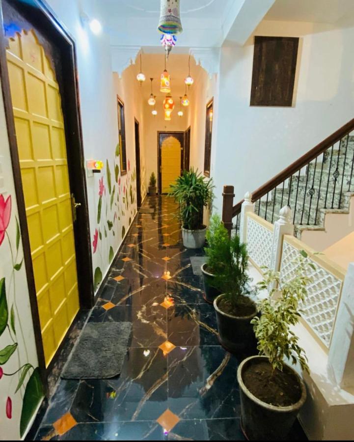 Petal Of Mewar - A Luxury Boutique Hotel อุเดเปอร์ ภายนอก รูปภาพ