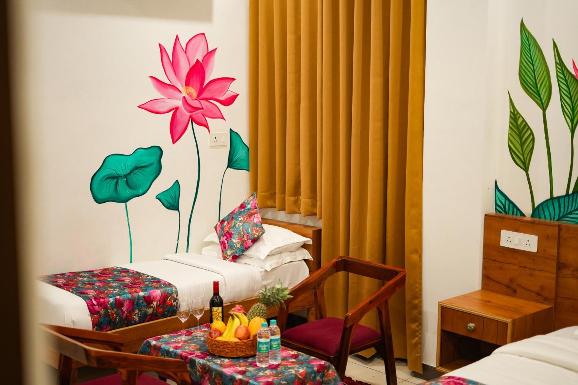 Petal Of Mewar - A Luxury Boutique Hotel อุเดเปอร์ ภายนอก รูปภาพ